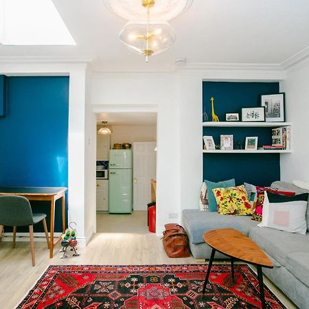 Modern Garden Apartment Camden Londres Exterior foto
